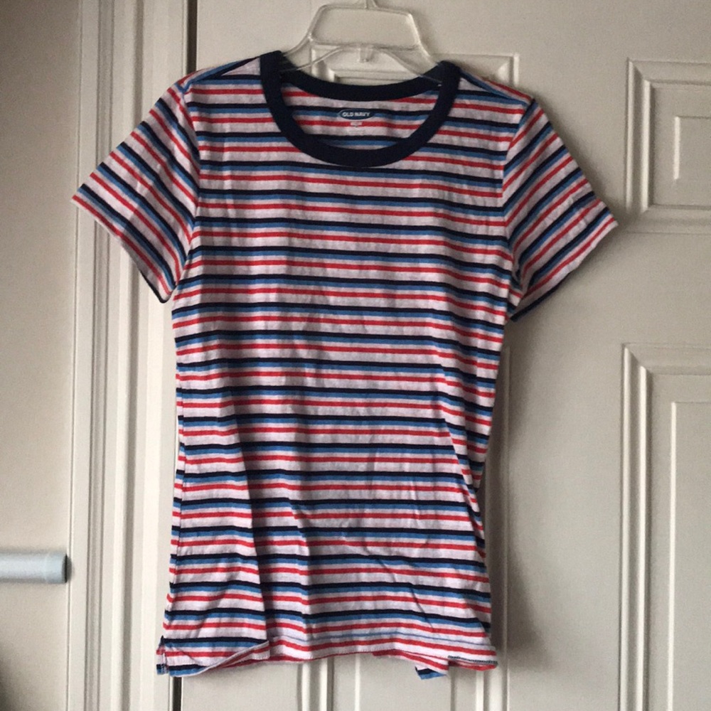 Striped old navy tee